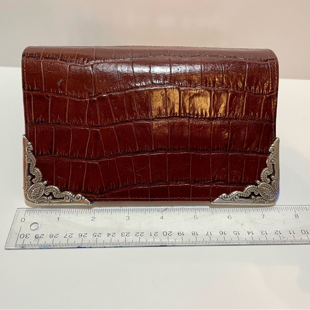 Brighton Crocodile Embossed Vintage Leather Clutch / Wallet Organizer - Picture 6 of 16